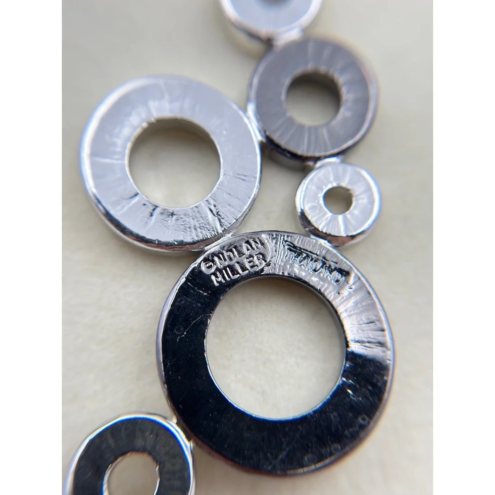 Nolan Miller Thailand Silver Tone Circle‎ Pendant Necklace Costume Jewelry